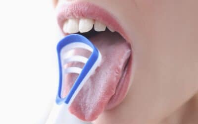 ¿Cómo limpiar la lengua correctamente?